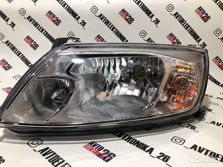 Передние фары Лада Гранта новые с лампочками