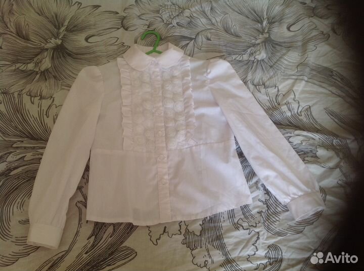 Блуза белая