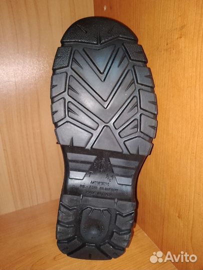 Ботинки рабочие с металлическим носком