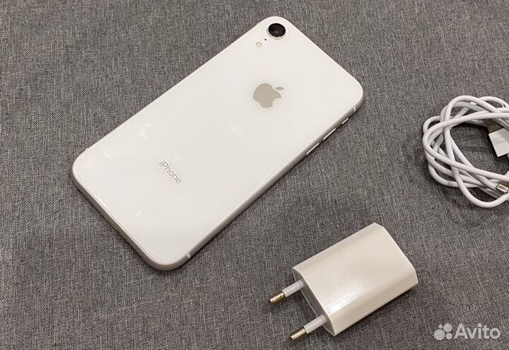 iPhone Xr, 64 ГБ