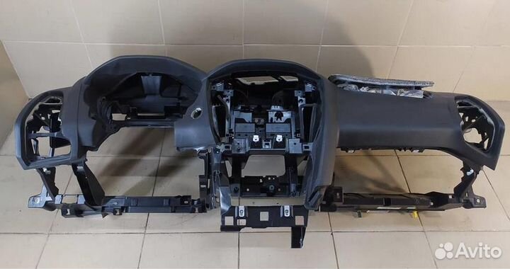 Торпедо Ford Focus 3 (CB8) 2015