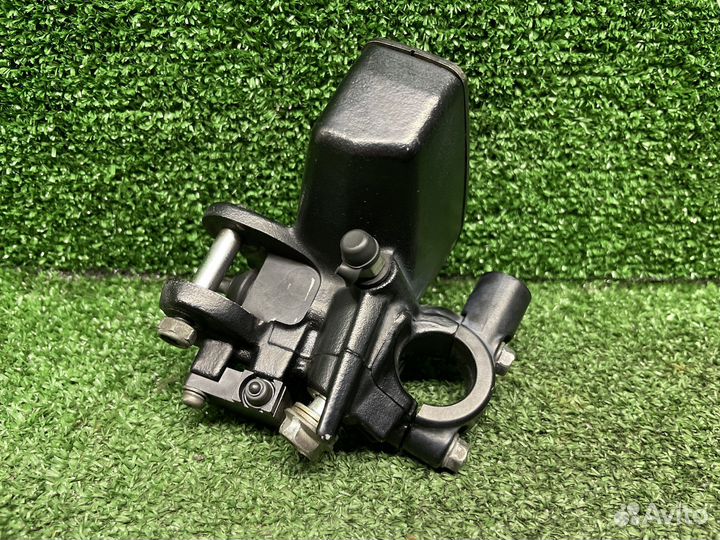 Тормозная машинка передняя Suzuki GSX-S 1000 L6 AB