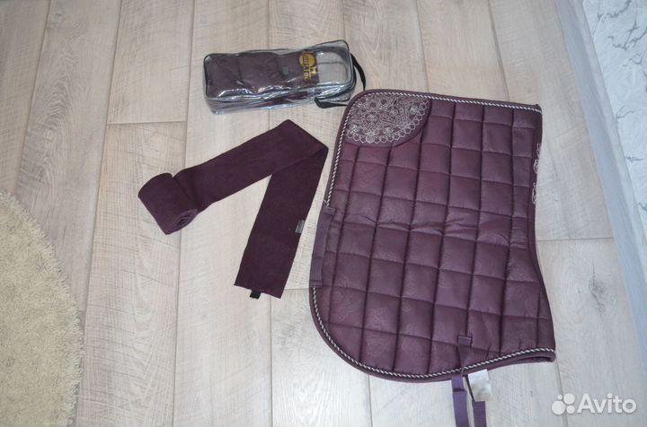 Вальтрапы, бинты, бриджи, шлем для верховой езды