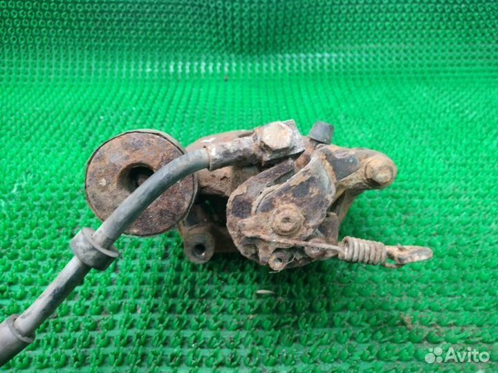 Суппорт задний левый Jaguar X-Type X400 AJ25 2001