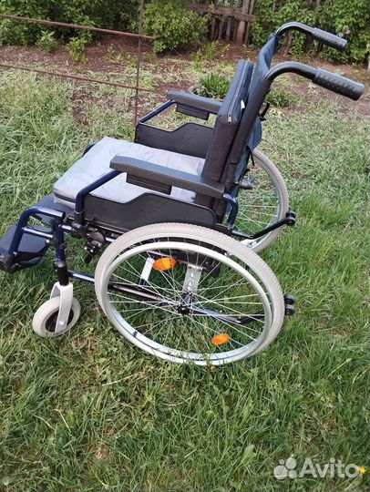 Инвалидная коляска,новая, купили не пользовались