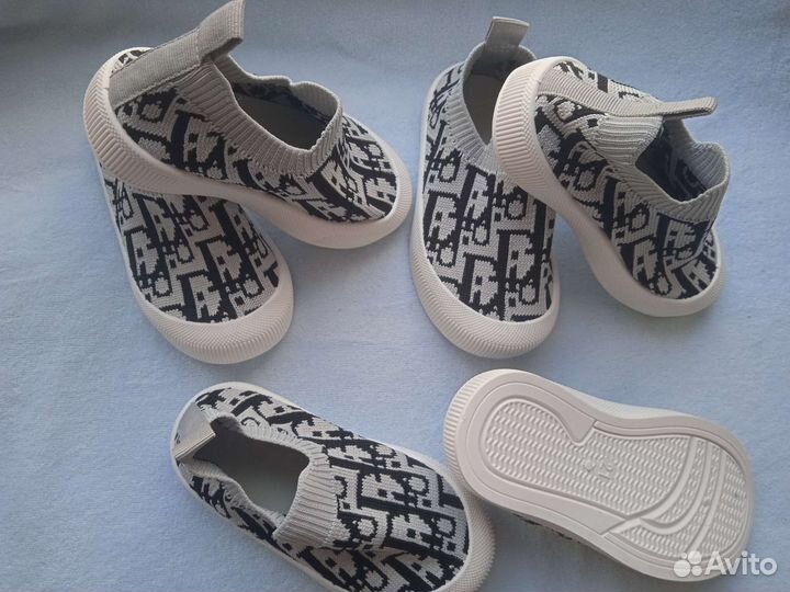 Новая детская обувь