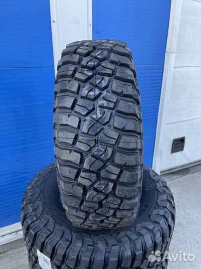 Bfgoodrich Mud-Terrain T/A KM3 285/75 R16 116Q