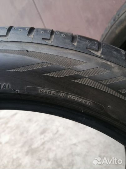 Bridgestone Potenza S001 275/40 R19 и 275/40 R19 101Y