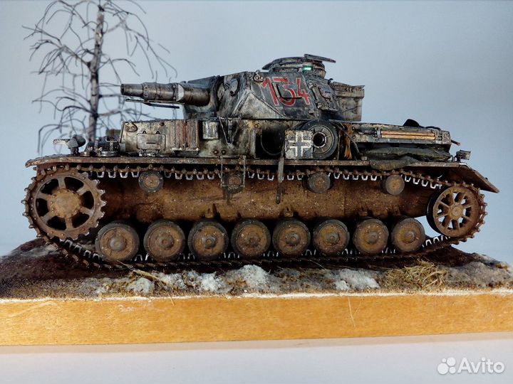 Продам модель танка в 35 масштабе.pzkpfw IV (E)