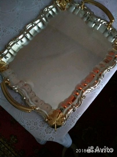 Разнос металлический