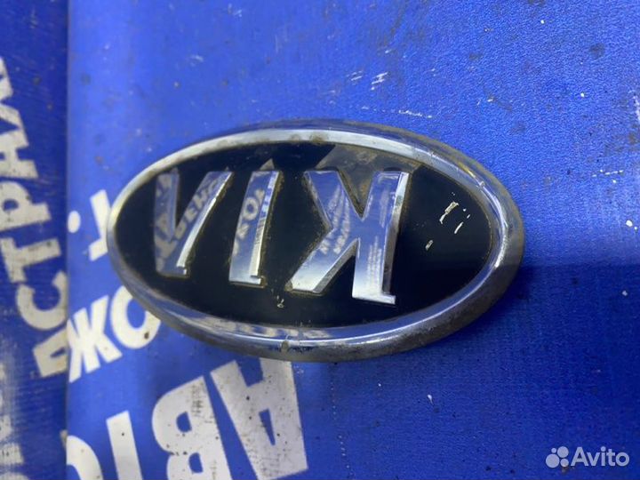 Эмблема Kia Ceed хэтчбек 2008