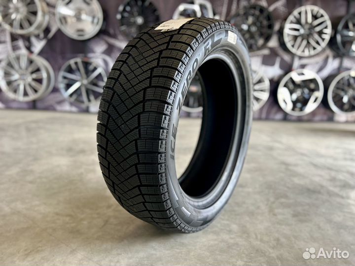 Pirelli Ice Zero FR 245/50 R20 105H