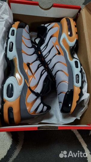 Кроссовки Nike Air max plus оригинал 42 размер