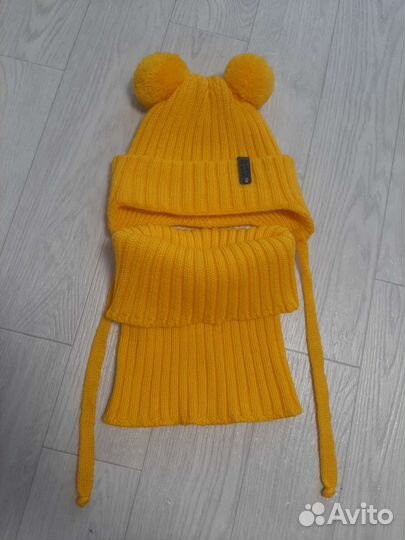 Комплект шапка и снуд