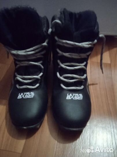 Беговые лыжи