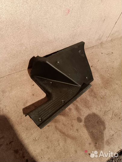 Пластик порога задний Chevrolet Niva