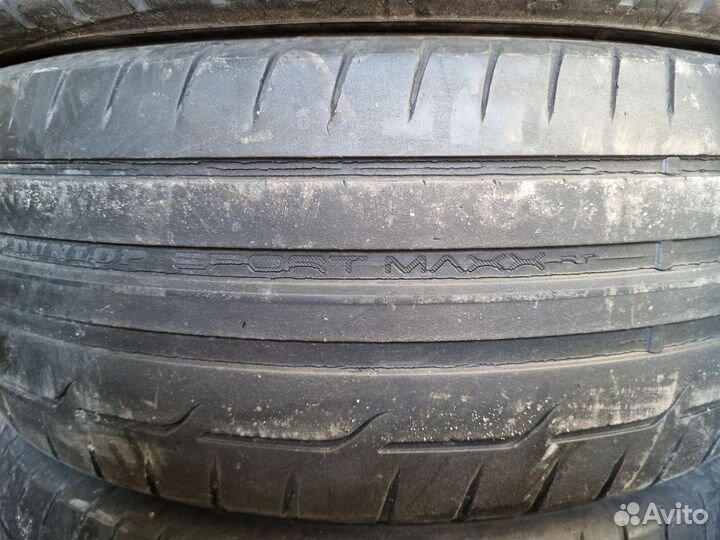 Dunlop SP Sport Maxx RT 235/55 R17 94W