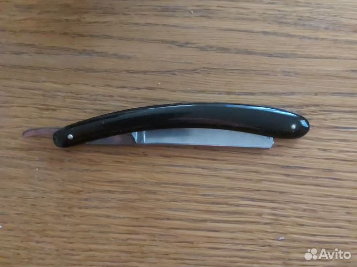 Опасная бритва Волга