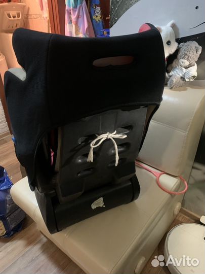 Автомобильное кресло