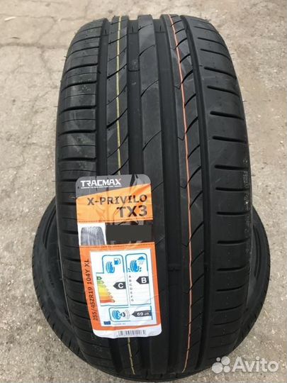 Tracmax X-Privilo TX3 235/40 R18 95