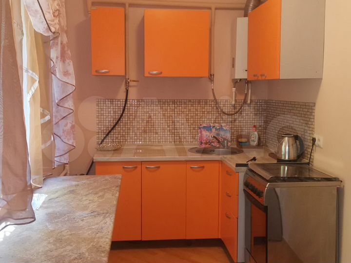 2-к. квартира, 43 м², 1/5 эт.