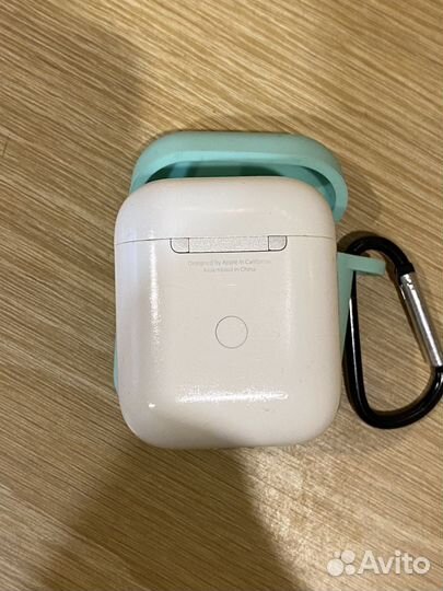 Airpods 2 оригинал с беспроводной зарядкой