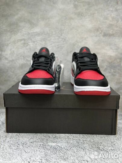 Nike Air Jordan 1 Low Bred Toe 2.0