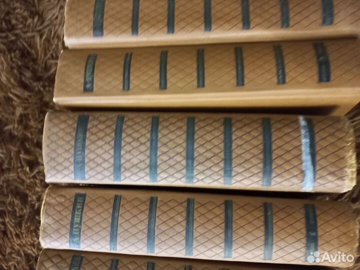 Книги известных писателей