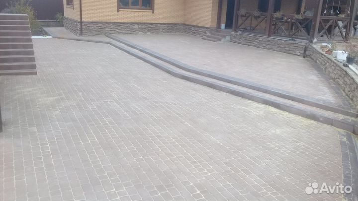 Укладка тротуарной плитки, брусчатки в Орле