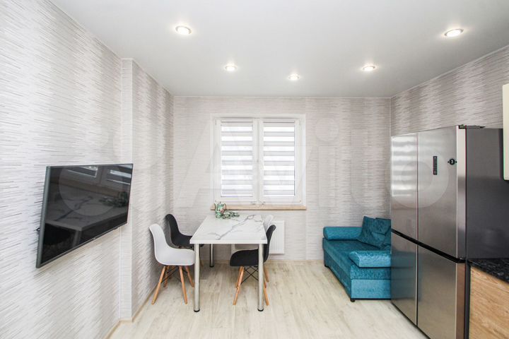 2-к. квартира, 52 м², 15/19 эт.