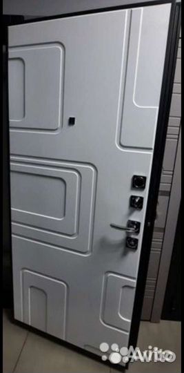 Двери входные, со склада
