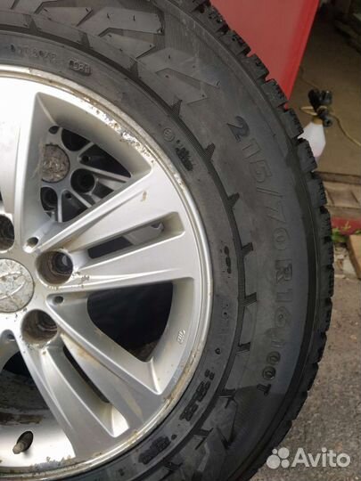 Nokian Tyres Nordman 7 SUV 215/70 R16 100T