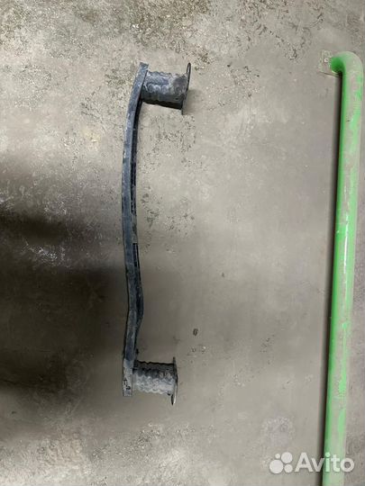 Усилитель бампера Киа Рио 3 оригинал