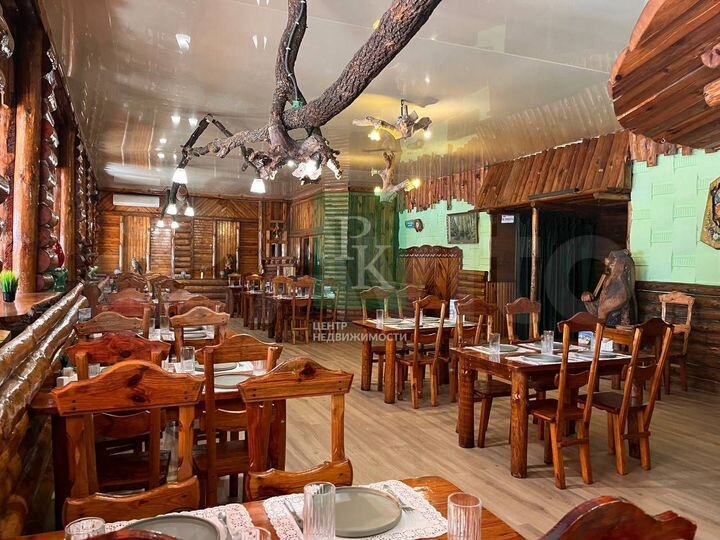 Отдельно стоящий ресторанный комплекс