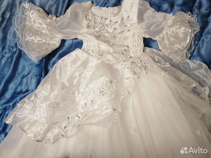 Продам одежду на девочку