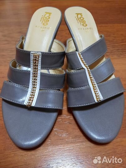 Босоножки женские 39 размер