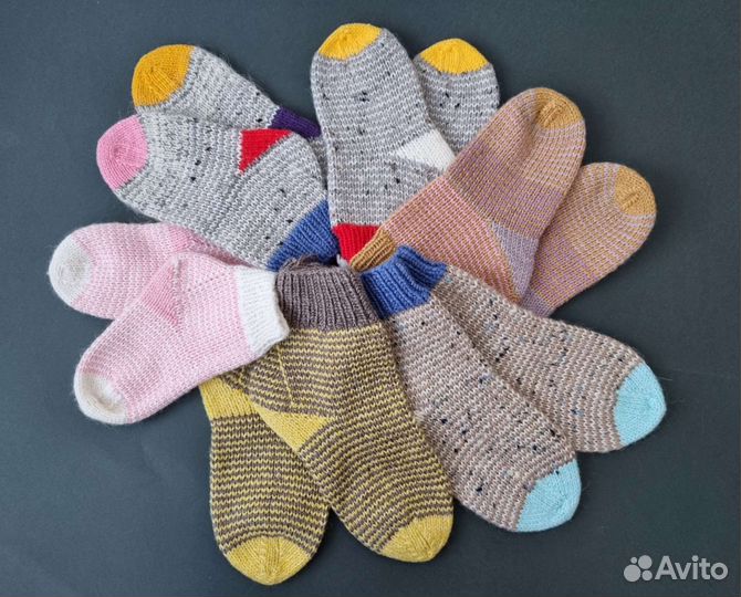 Новые детские носки вязаные