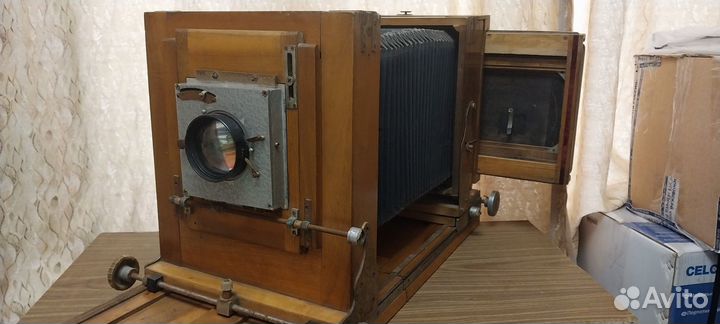 Салонный деревянный фотоаппарат эпоха СССР