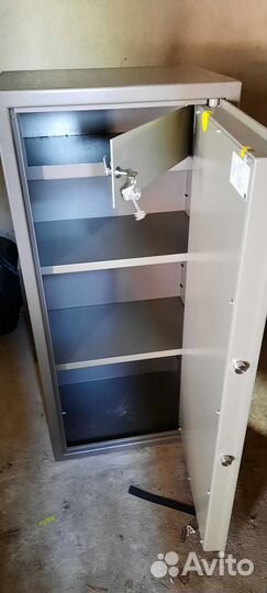 Сейф металлический Valberg