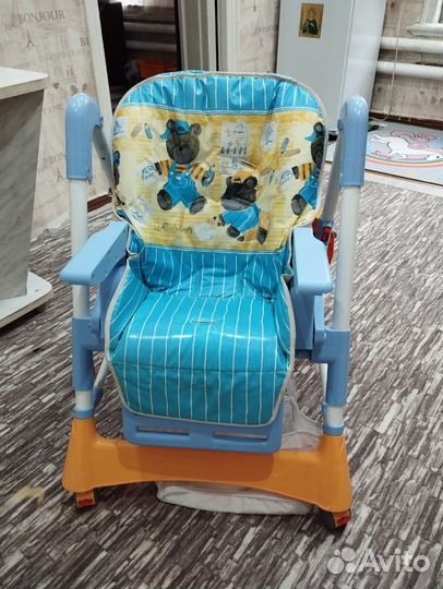 Стульчик для кормления