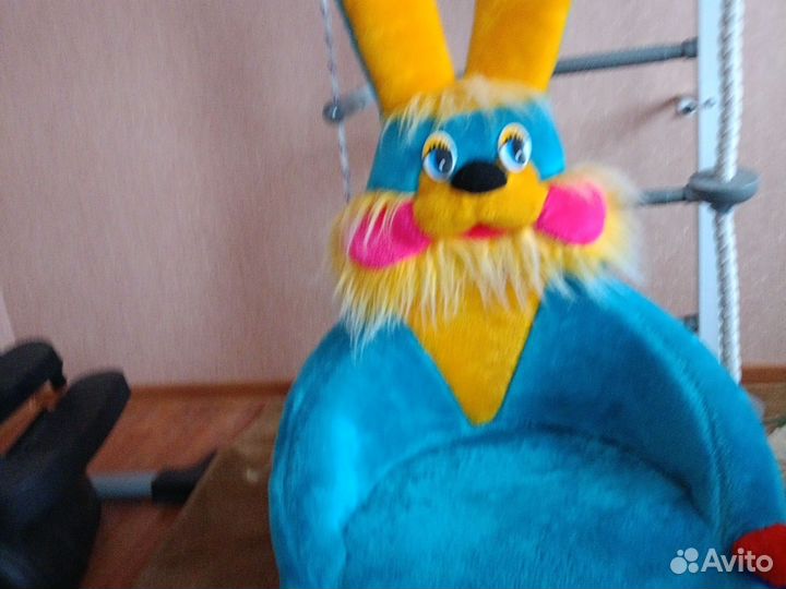 Детское кресло