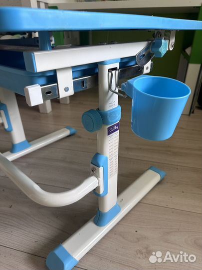 Cubby парта / письменный стол