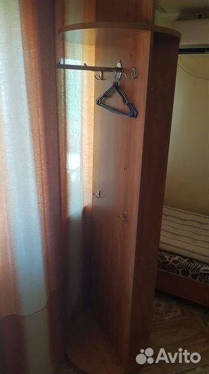 Вешалка-зеркало