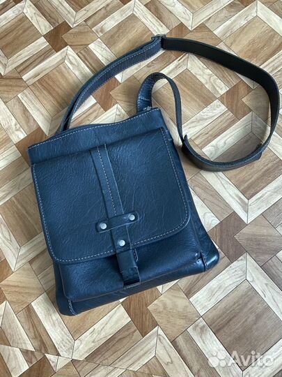 Мужская кожаная сумка через плечо