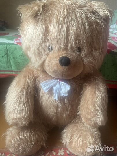 Плюшевый медведь