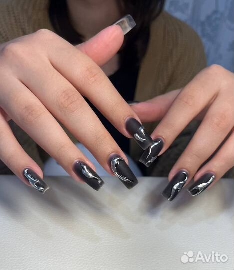 Наращивание ногтей