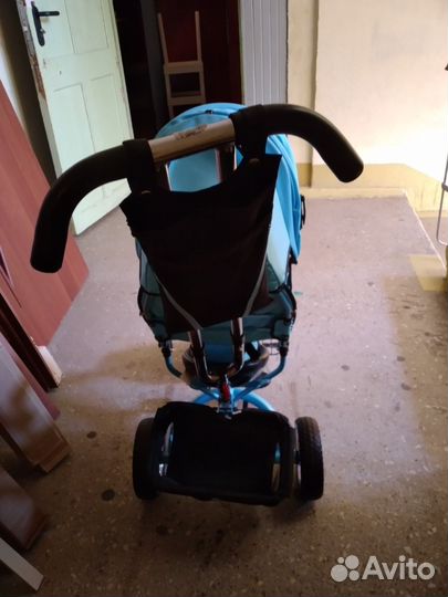 Детский трехколесный велосипед