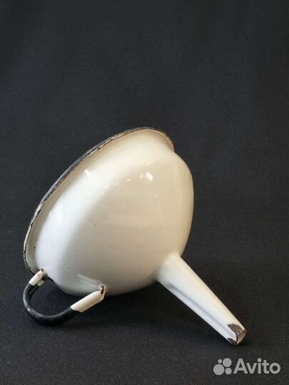 Эмалированная воронка СССР