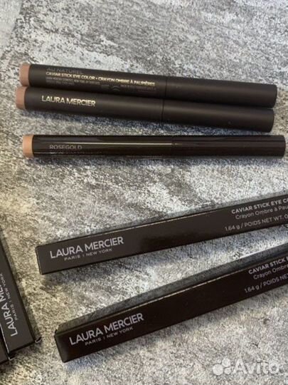 Декоративная косметика в ассортименте