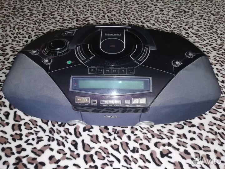 Магнитола бумбокс Philips AZ 2030